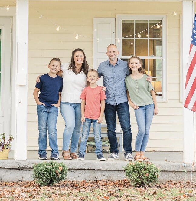 A happy family being protected online by Canopy